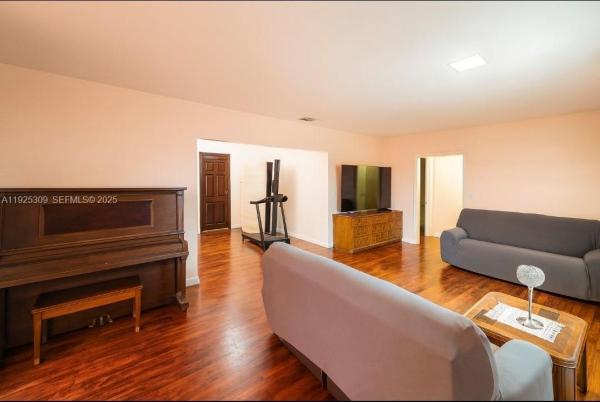 Coral Gate, 3321 SW 18th St, Miami, Florida 33145, image 2