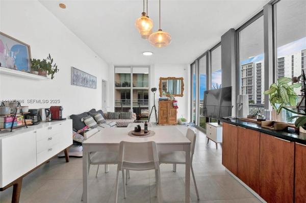 Two Midtown Miami, 3470 E Coast Ave #H0904, Miami, Florida 33137, image 1