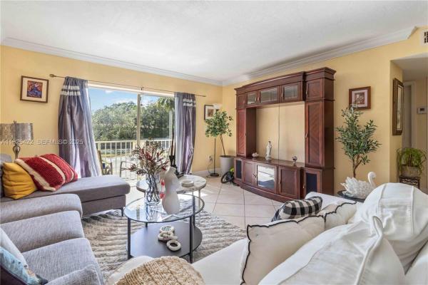 Gallowood, 8475 SW 94th St #217E, Kendall, Florida 33156, image 3