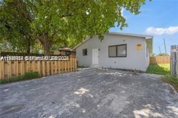 Pemdale, 303 NW 7th St #1-2, Hallandale Beach, Florida 33009, image 1