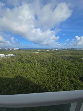 One Fifty One At Biscayne, 14951 Royal Oaks Ln #2502, North Miami, Florida 33181, image 1