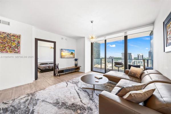 Brickell Flatiron, 1000 Brickell Plz #2111, Miami, Florida 33131, image 1