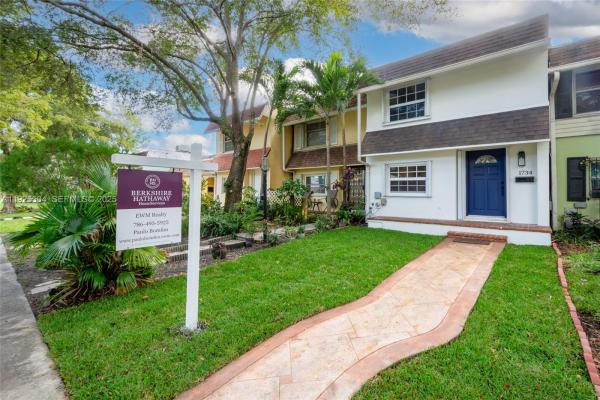 Executive Manors, 1734 NE 142nd St, North Miami, Florida 33181, image 3