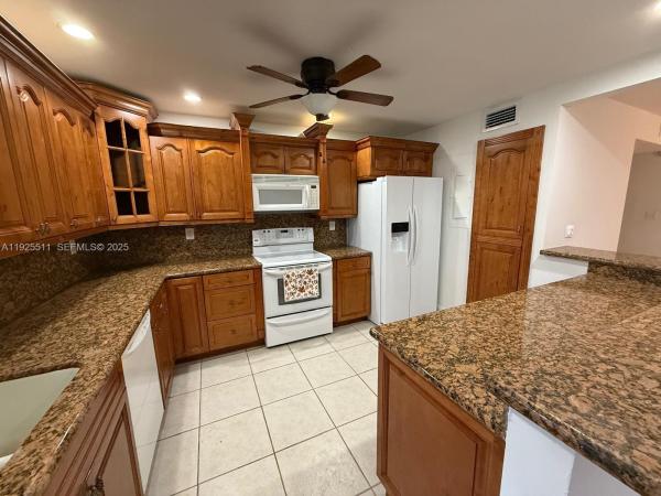 8713 SW 137th Ave #8713, Unincorporated Dade County, Florida 33183, image 1
