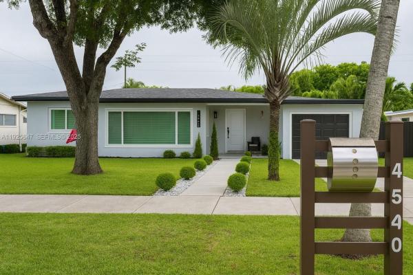 Cutler Ridge, 9540 Martinique Dr, Cutler Bay, Florida 33189, image 1