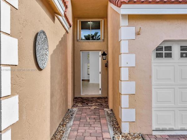 Bermuda Springs, 255 Somerset Way, Weston, Florida 33326, image 2