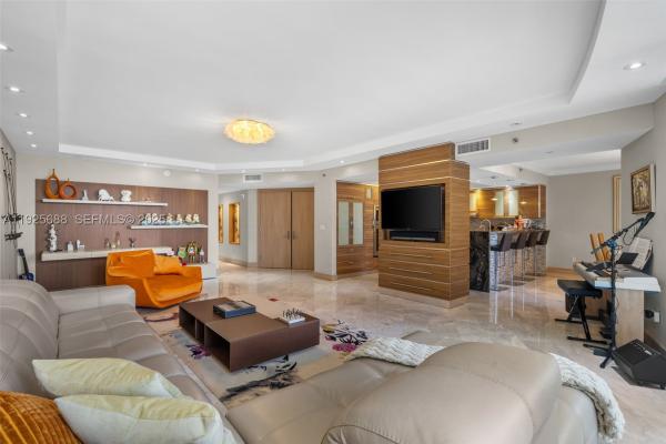 Ocean Four, 17201 Collins Ave #3505, Sunny Isles Beach, Florida 33160, image 3