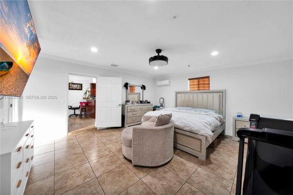 Heftler Homes Sunset Park, 9940 SW 72nd St, Sunset, Florida 33173, image 3