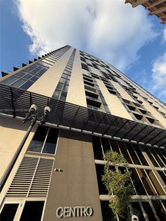 Centro, 151 SE 1st St #1004, Miami, Florida 33131, image 1