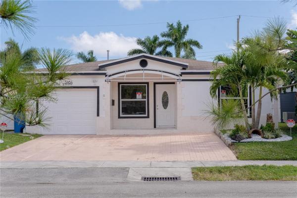 North Andrews Terrace, 5464 NE 3rd Ave, Oakland Park, Florida 33334, image 1