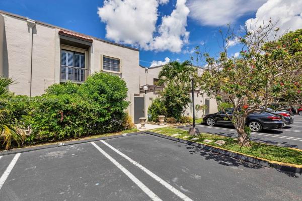 4710 SW 67th Ave #H3, Unincorporated Dade County, Florida 33155, image 1