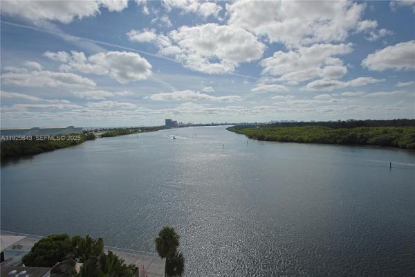 Arlen House West, 500 Bayview Dr #928, Sunny Isles Beach, Florida 33160, image 1