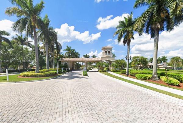 Encantada, 1535 SW 187th Ave, Pembroke Pines, Florida 33029, image 2