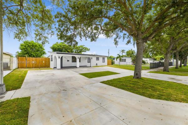 5425 SW 112th Ave, Miami, Florida 33165, image 1