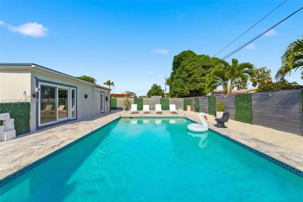Boulevard Heights, 251 N 71st Ave, Hollywood, Florida 33024, image 2