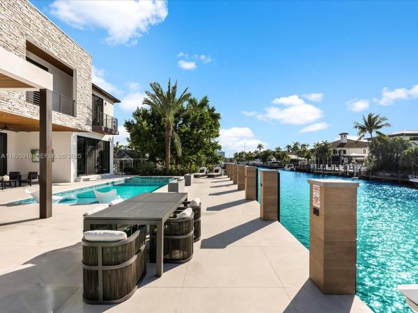 Venice, 401 Bontona Ave, Fort Lauderdale, Florida 33301, image 2