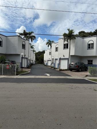 Clair Lake, 2927 SW 18th Ter, Fort Lauderdale, Florida 33315, image 1