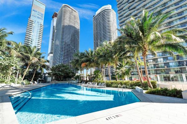 Rise Brickell City Centre, 88 SW 7th St #2106, Miami, Florida 33130, image 1