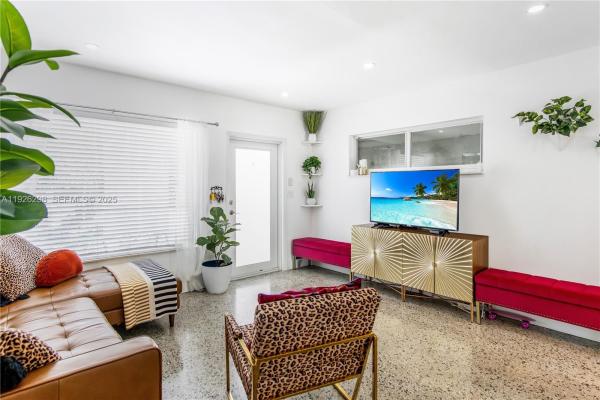 North Andrews Terrace, 5300 NW 1st Ave, Oakland Park, Florida 33309, image 2