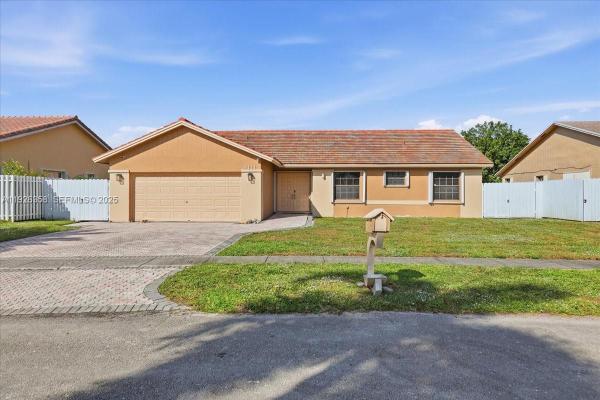 Estates Of Lake Miramar, 9111 S Lake Miramar Cir, Miramar, Florida 33025, image 1