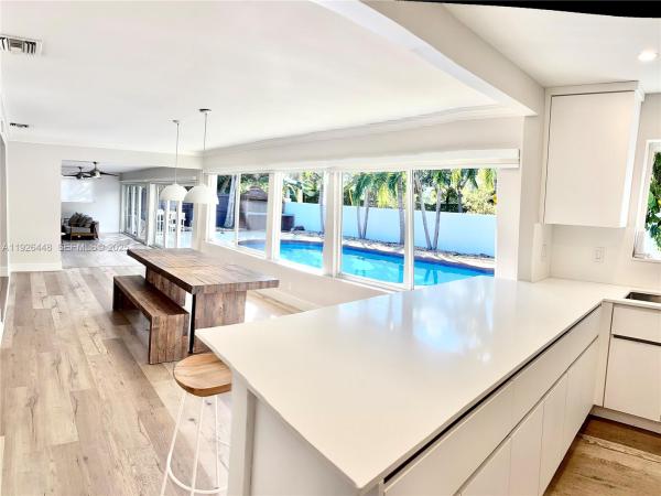 19340 NE 18th Ct, Miami, Florida 33179, image 1