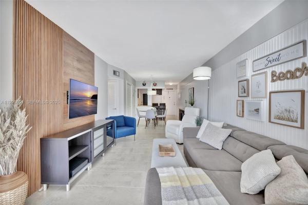 Paradise Harbour, 300 Golden Isles Dr #204, Hallandale Beach, Florida 33009, image 1