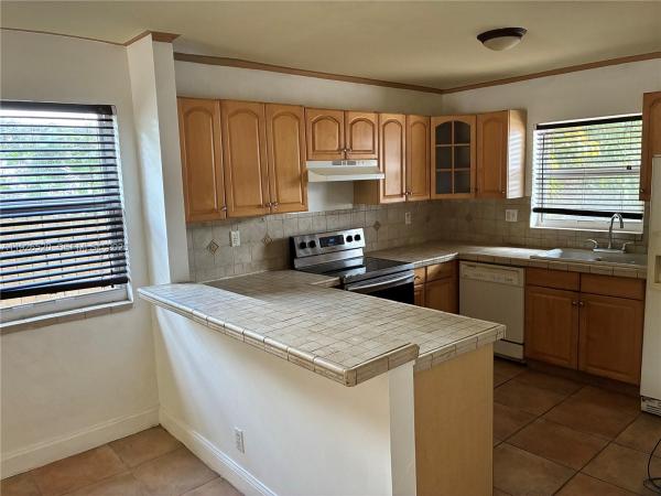 Adlerama Estates, 13514 NE 23rd Pl, North Miami, Florida 33181, image 1