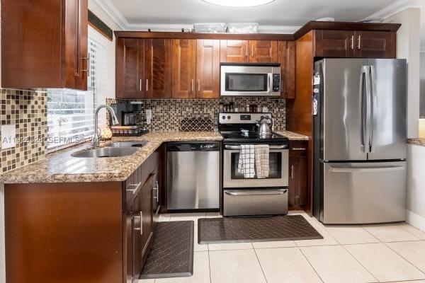 Westwood, 7002 NW 95th Ave, Tamarac, Florida 33321, image 2