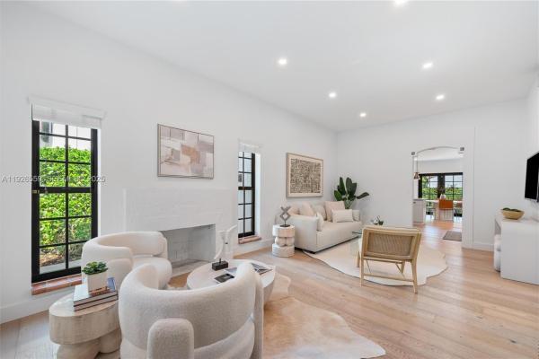 Granada Groves, 917 Granada Groves Ct #, Coral Gables, Florida 33134, image 3