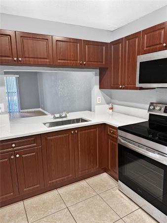 Bella Grand, 10313 NW 8th St #205, Pembroke Pines, Florida 33026, image 1