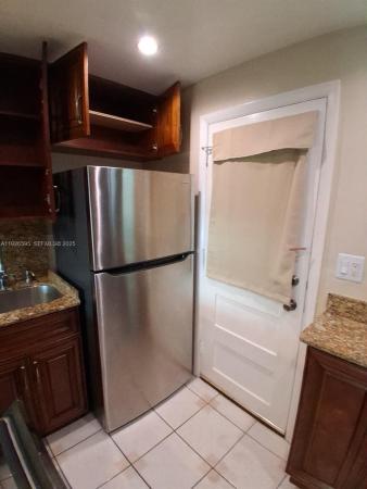 Point East, 2905 Point East Dr #L302, Aventura, Florida 33160, image 2