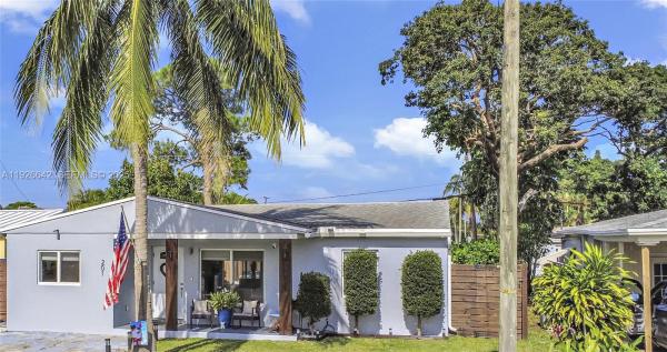 North Andrews Terrace, 201 NW 51st Ct, Oakland Park, Florida 33309, image 1