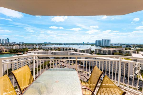 Del Prado, 18011 Biscayne Blvd #1501-1, Aventura, Florida 33160, image 2