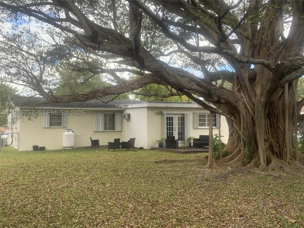 Ives Estates Residential, 1420 North Dr, Ives Estates, Florida 33179, image 3