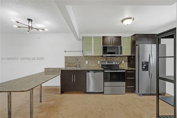 Waterside Village, 15801 W Waterside Cir #101, Sunrise, Florida 33326, image 2
