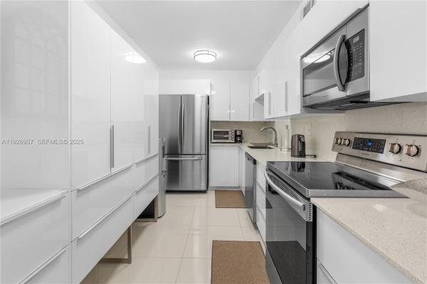 Plaza Towers, 1849 S Ocean Dr #212, Hallandale Beach, Florida 33009, image 1