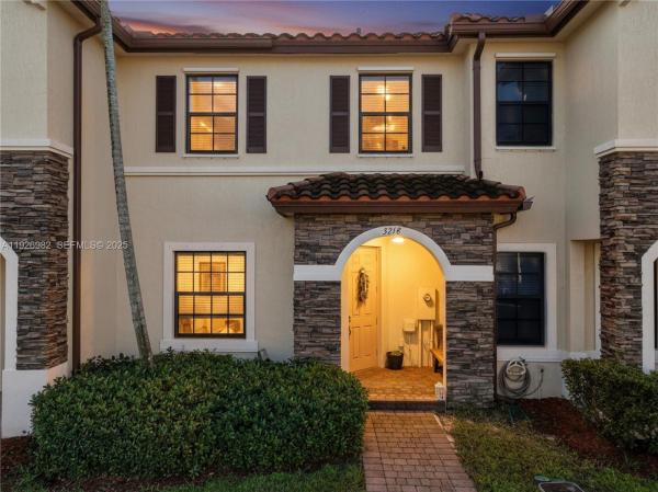 Martinique At Oasis, 3218 SE 5th Ct, Homestead, Florida 33033, image 3
