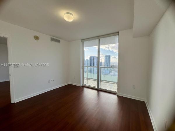 50 Biscayne, 50 Biscayne Blvd #3807, Miami, Florida 33132, image 3