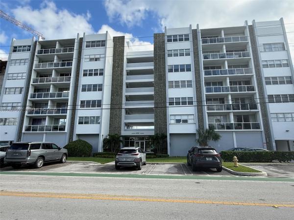 London Towers, 9381 E Bay Harbor Dr #402N, Bay Harbor Islands, Florida 33154, image 1