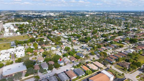 Collier City, 3017 NW 2nd St, Pompano Beach, Florida 33069, image 2