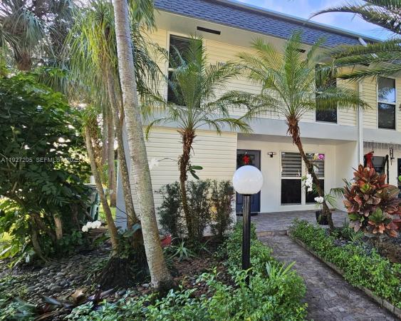 Hollywood Gardens, 2750 N 34th Ave #9A, Hollywood, Florida 33021, image 1