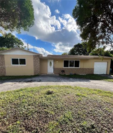 150 NE 173rd St, Unincorporated Dade County, Florida 33162, image 1