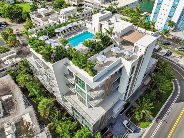 Bay Harbor Islands Residential, 10281 W Bay Harbor Dr #505, Bay Harbor Islands, Florida 33154, image 1