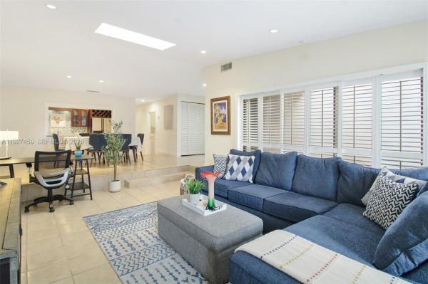 10629 SW 74th Ter, Miami, Florida 33173, image 1