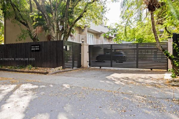 3028 Center St #3028, Miami, Florida 33133, image 1