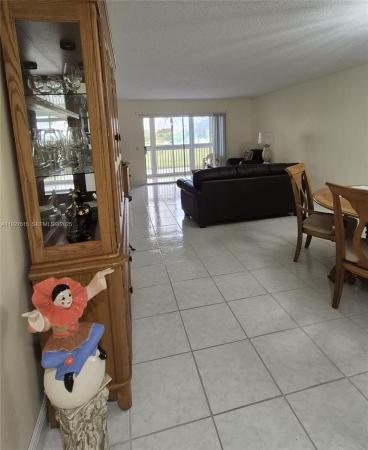 Cambridge At Century Village, 901 SW 128th Ter #208A, Pembroke Pines, Florida 33027, image 2