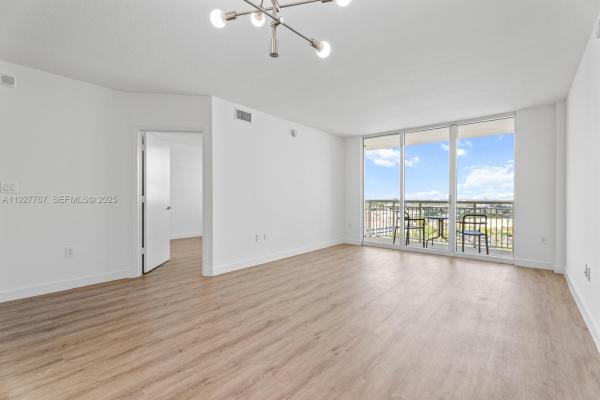 Turnberry On The Green, 19501 W Country Club Dr #1710, Aventura, Florida 33180, image 3