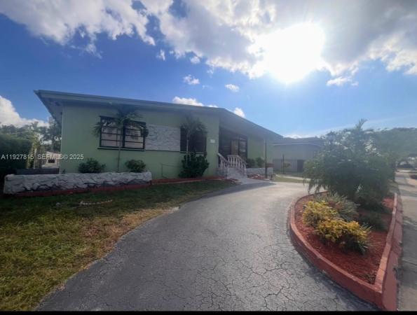 8220 SW 29th St, Miami, Florida 33155, image 1