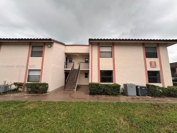 Monterey, 855 NE 209th St #102-34, Ives Estates, Florida 33179, image 1