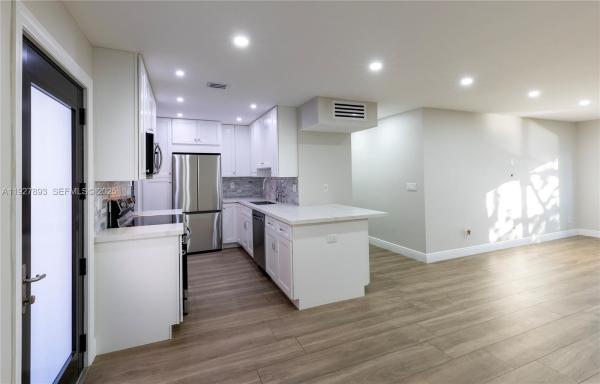 Edgewater East, 6855 Edgewater Dr #1DS, Coral Gables, Florida 33133, image 1